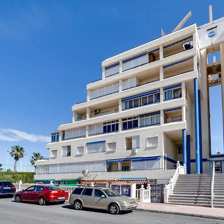 Eneas 1 Apartment